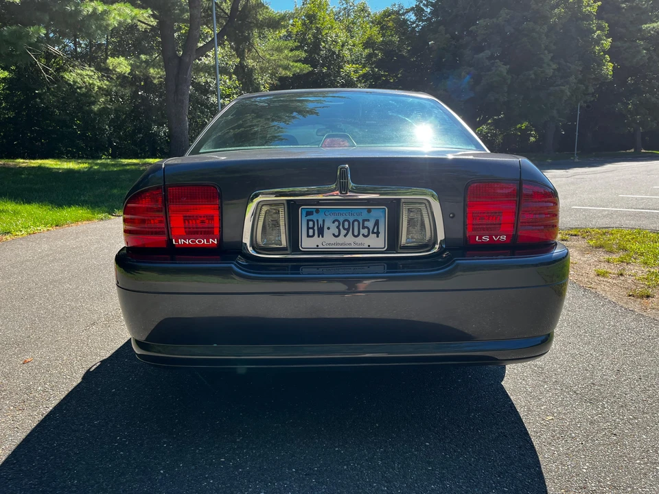 2001 Lincoln LS - Image 9 of 31