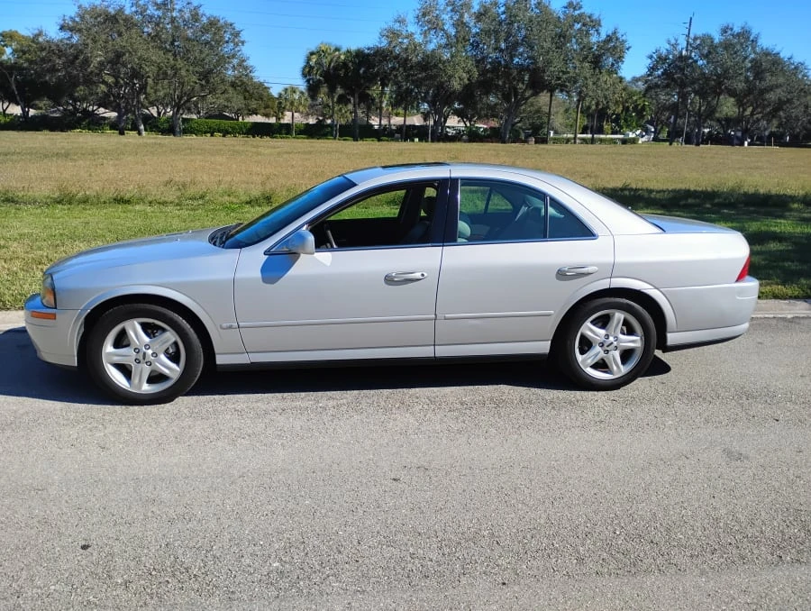2001 Lincoln LS - Image 2 of 18