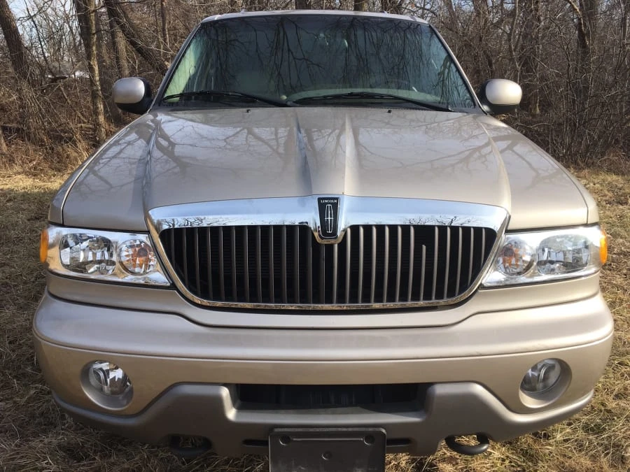 2001 Lincoln Navigator 1st Gen - Image 7 of 9
