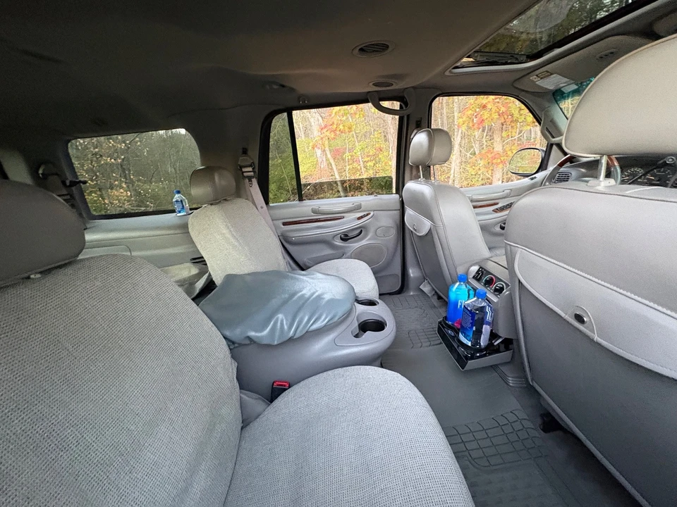 2001 Lincoln Navigator 1st Gen - Image 10 of 21