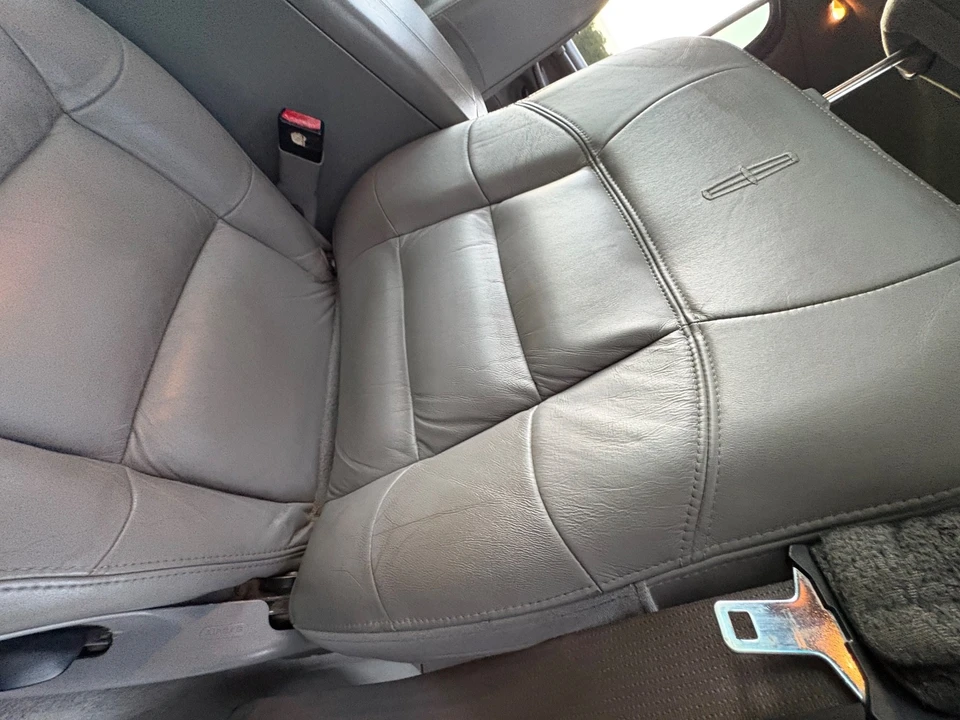 2001 Lincoln Navigator 1st Gen - Image 4 of 21