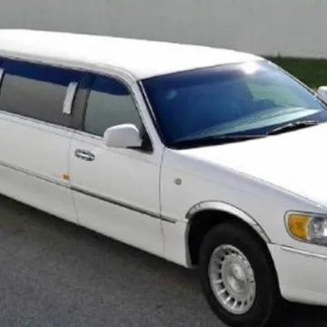 2001 Lincoln Town Car Designer Sedan 4D