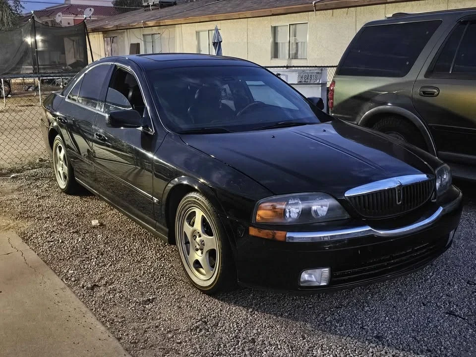 2001 Lincoln LS - Image 2 of 10