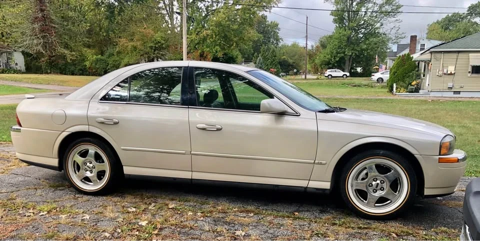 2001 Lincoln LS - Image 2 of 18