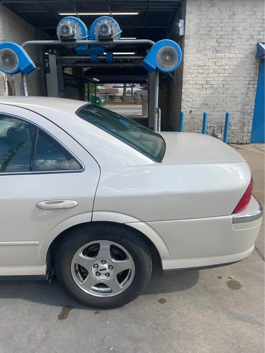2001 Lincoln LS - Image 4 of 14