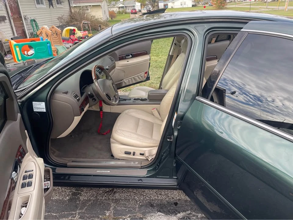 2001 Lincoln LS - Image 2 of 11