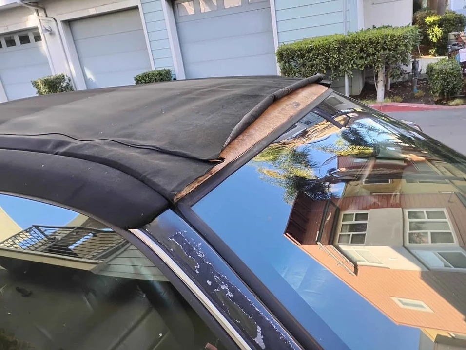 2001 Lincoln Town Car - Image 18 of 20