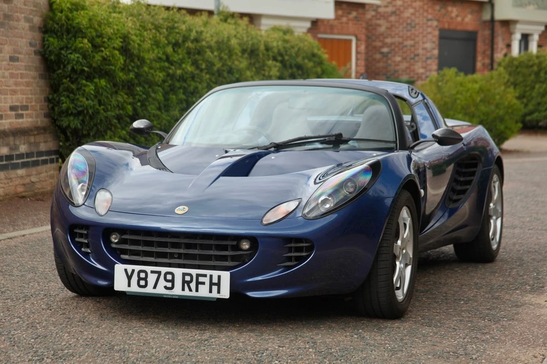 2001 Lotus Elise Series 1 - Image 9 of 30