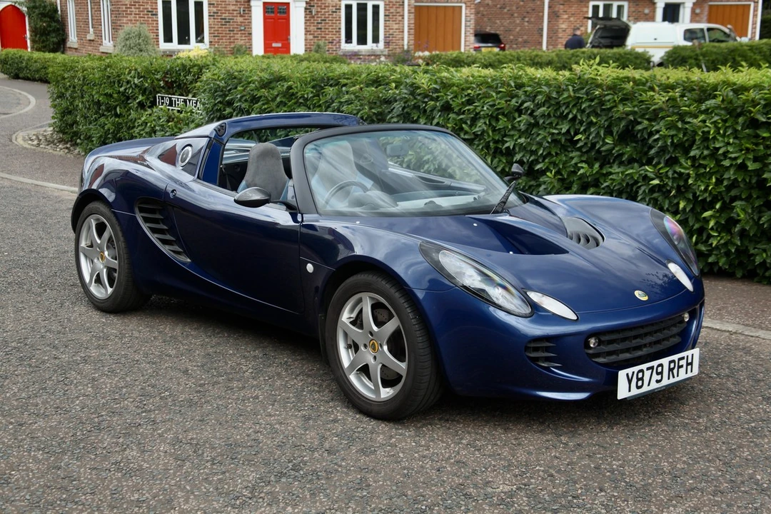 2001 Lotus Elise Series 1 - Image 14 of 30
