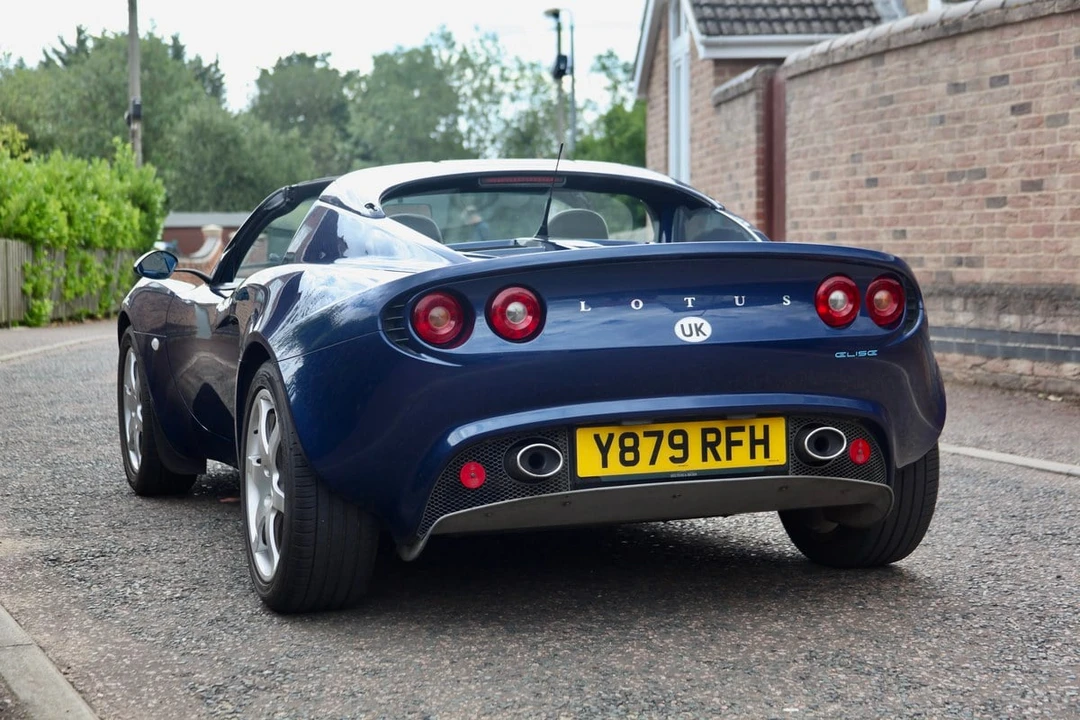 2001 Lotus Elise Series 1 - Image 18 of 30