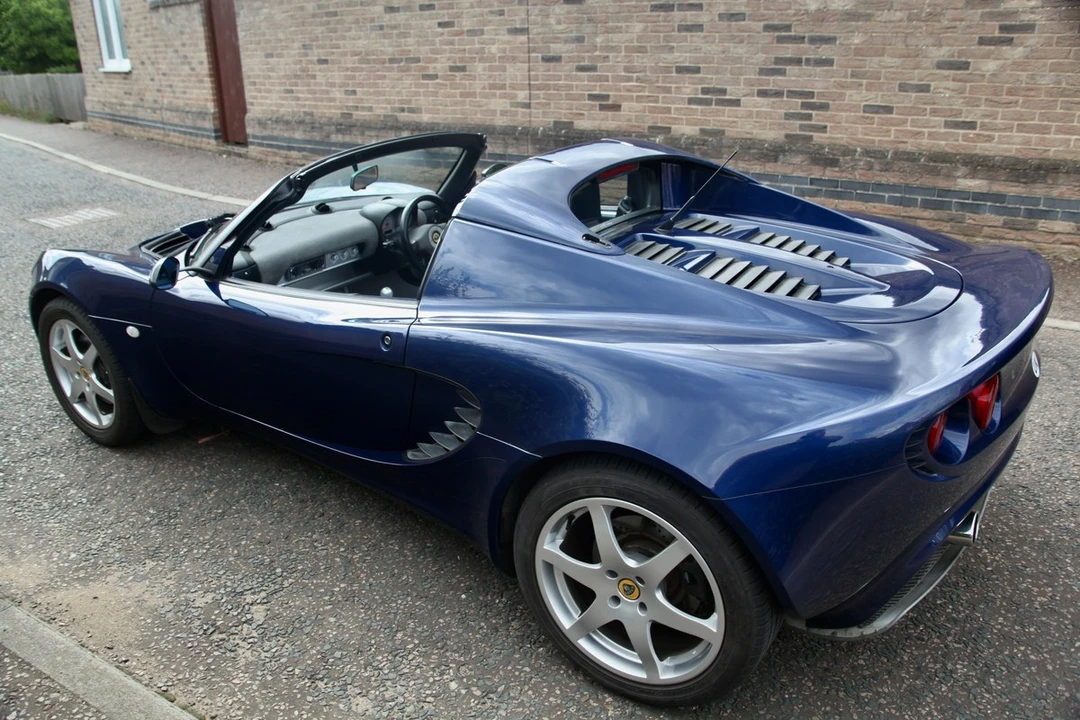 2001 Lotus Elise Series 1 - Image 21 of 30