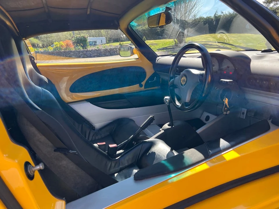 2001 Lotus Elise Series 1 - Image 23 of 30
