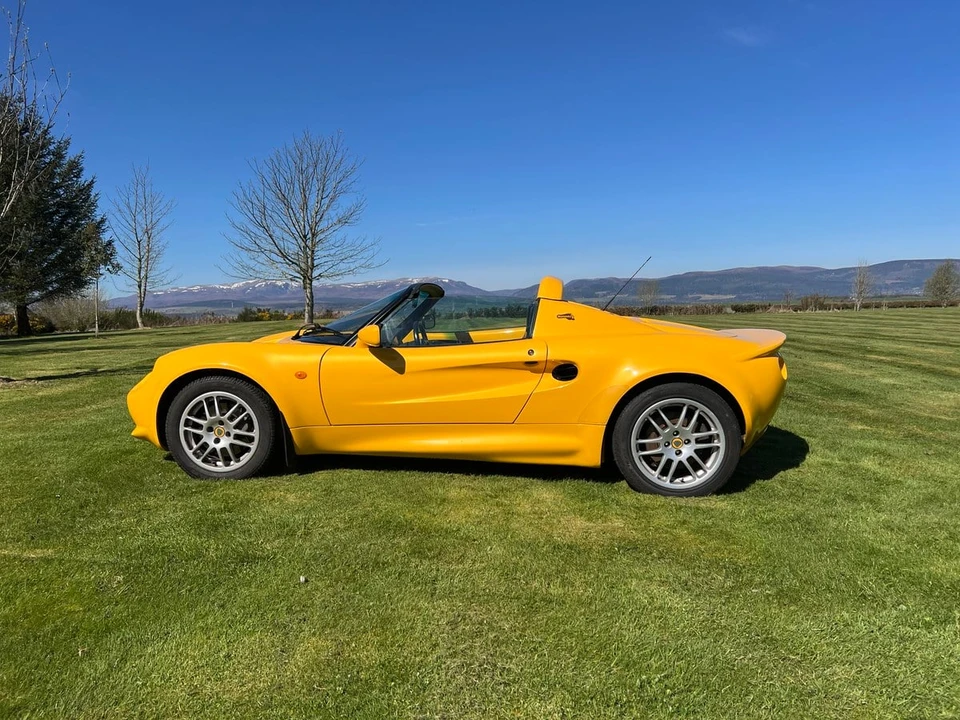 2001 Lotus Elise Series 1 - Image 9 of 30