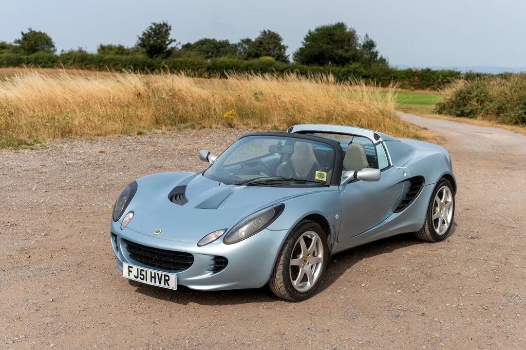 2001 Lotus Elise Series 1 - Image 16 of 30