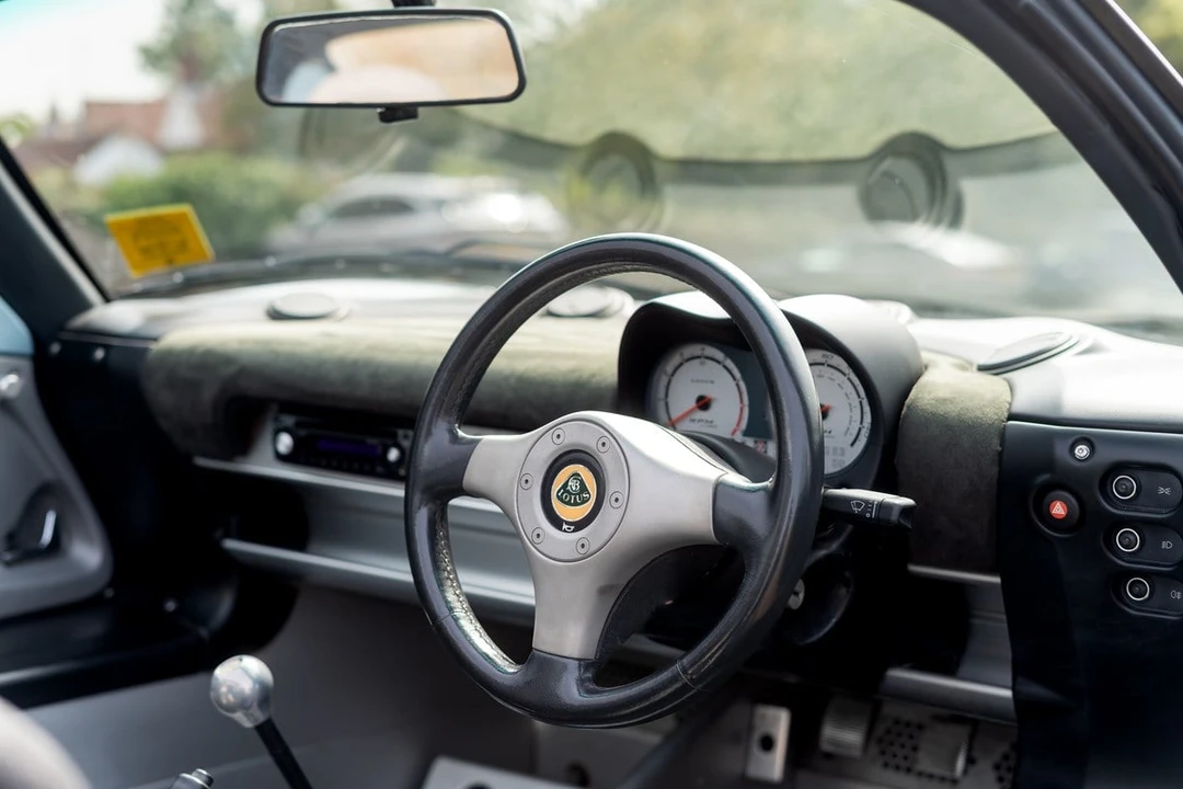 2001 Lotus Elise Series 1 - Image 7 of 30