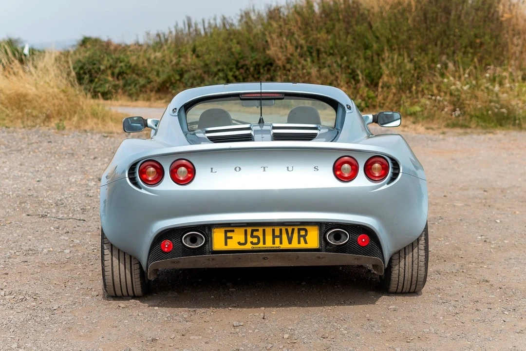 2001 Lotus Elise Series 1 - Image 28 of 30