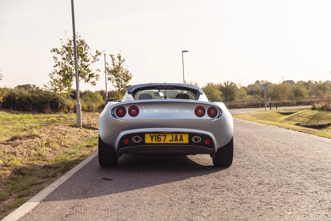 2001 Lotus Elise Series 2 - Image 8 of 31
