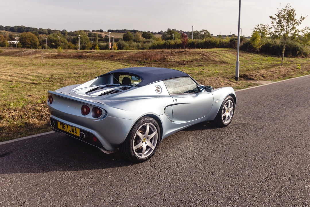 2001 Lotus Elise Series 2 - Image 16 of 31