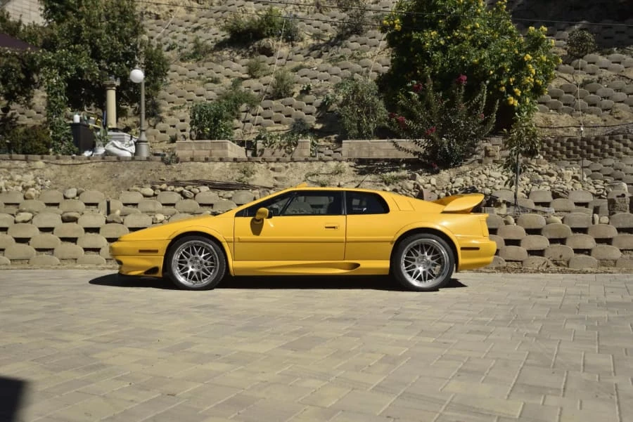 2001 Lotus Esprit Series 4 - Image 2 of 11