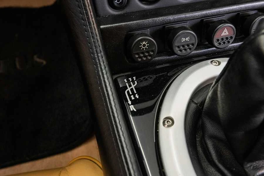 2001 Lotus Esprit Series 4 - Image 26 of 31