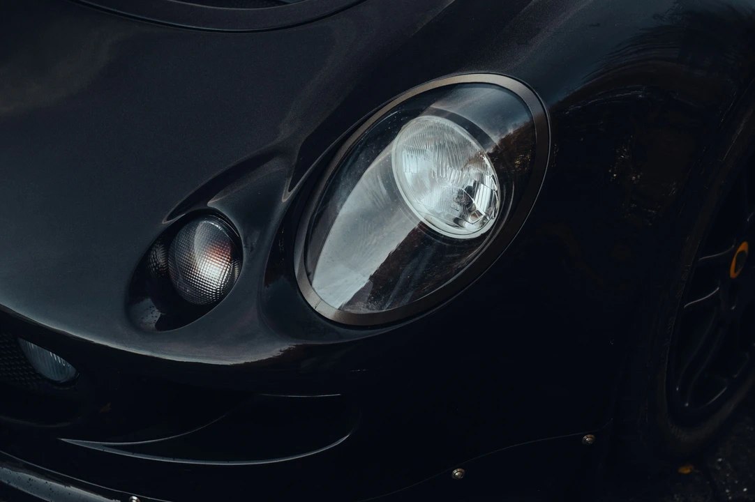 2001 Lotus Exige Series 1 - Image 24 of 30