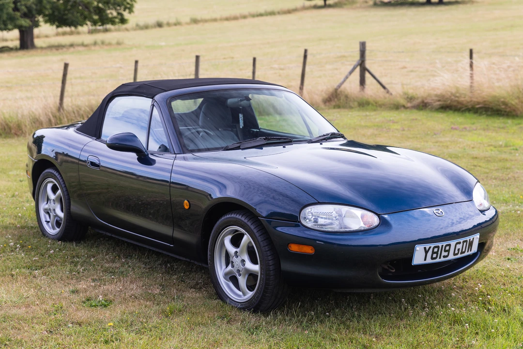 2001 Mazda NB MX-5 Miata - Image 12 of 31