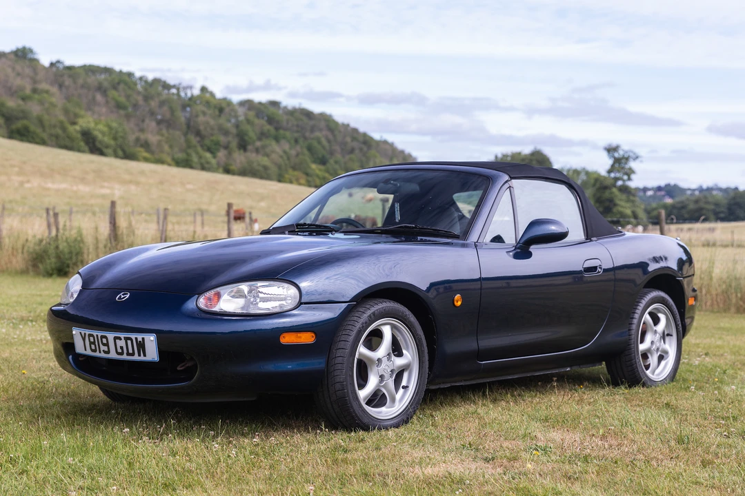 2001 Mazda NB MX-5 Miata - Image 18 of 31