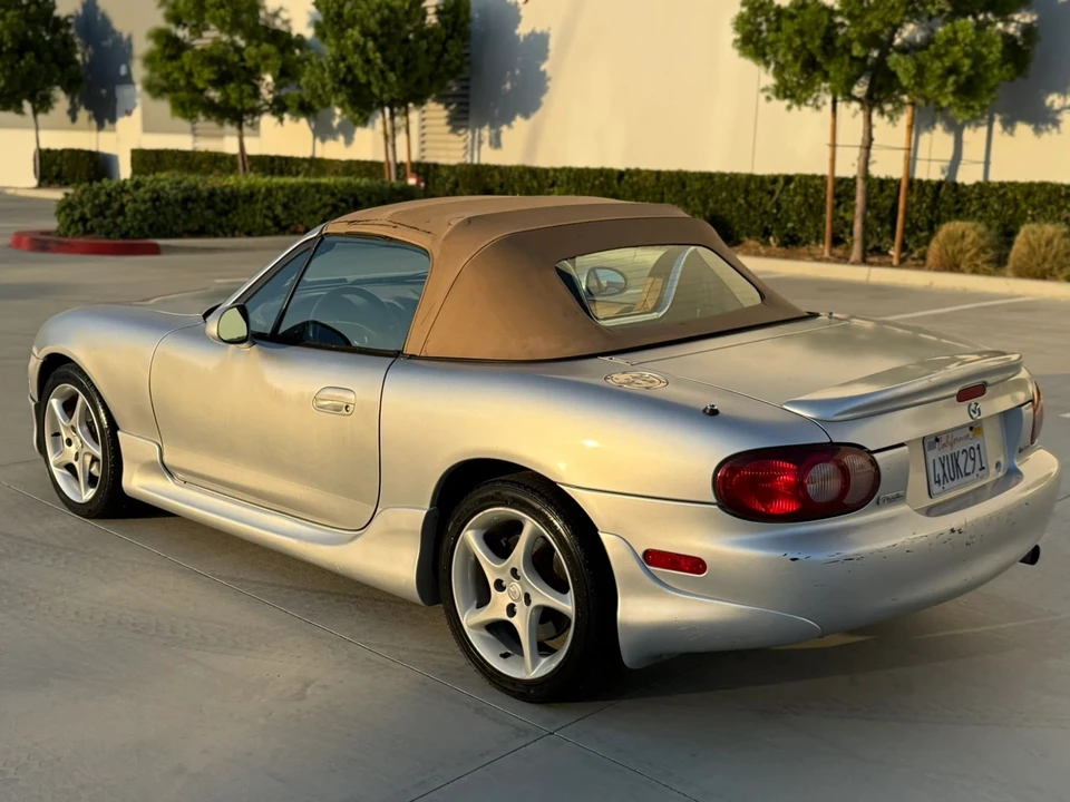 2001 Mazda NB MX-5 Miata - Image 23 of 30
