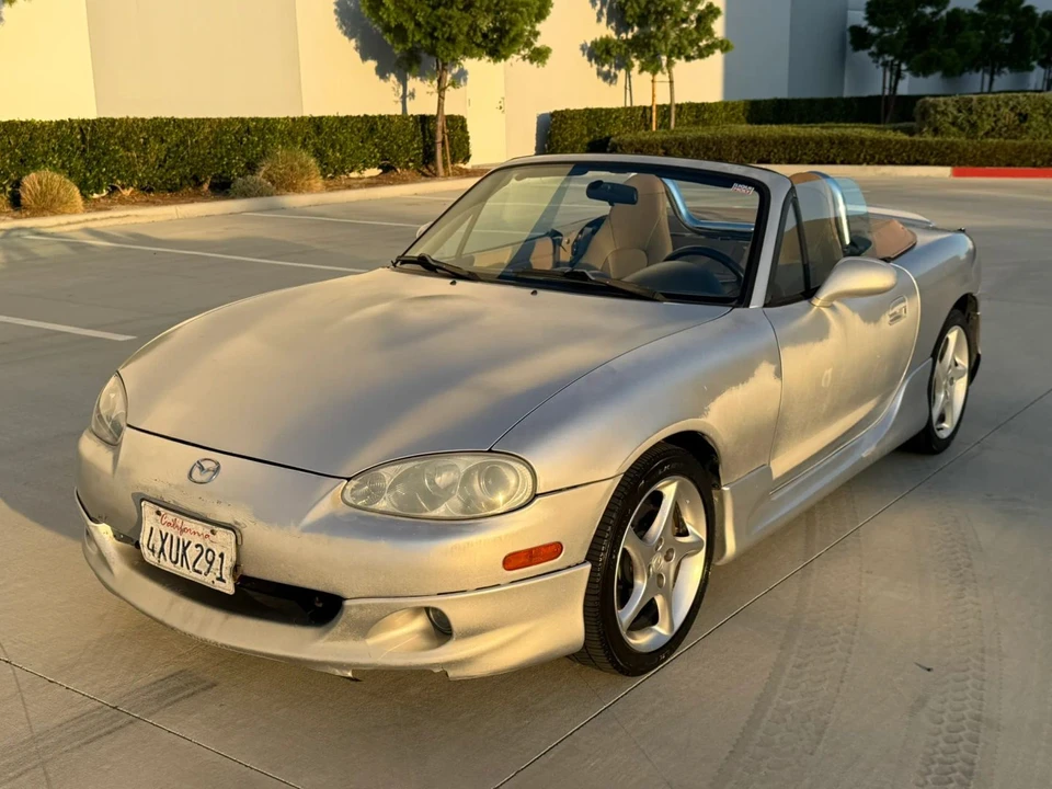 2001 Mazda NB MX-5 Miata - Image 2 of 30