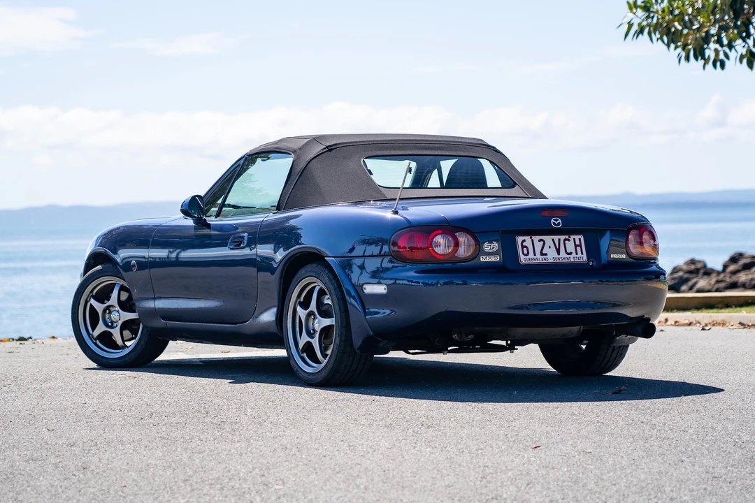 2001 Mazda NB MX-5 Miata - Image 14 of 31
