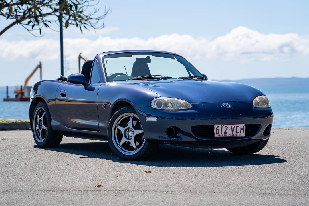 2001 Mazda NB MX-5 Miata - Image 19 of 31
