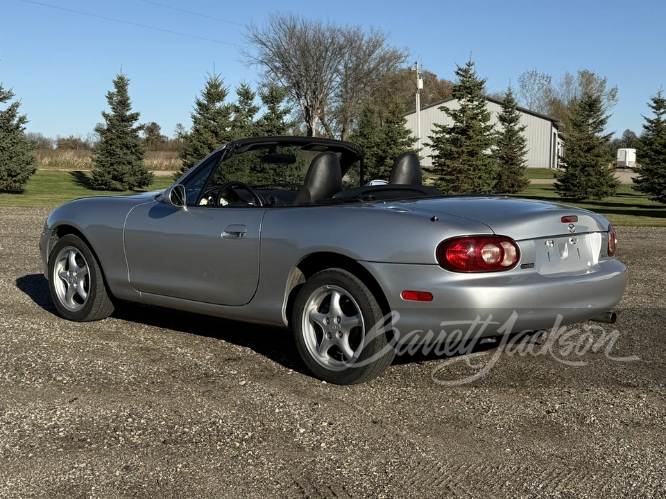 2001 Mazda NB MX-5 Miata - Image 4 of 20