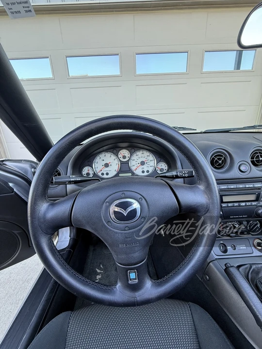 2001 Mazda NB MX-5 Miata - Image 18 of 20