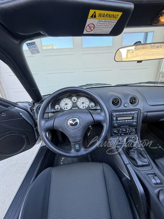 2001 Mazda NB MX-5 Miata - Image 19 of 20