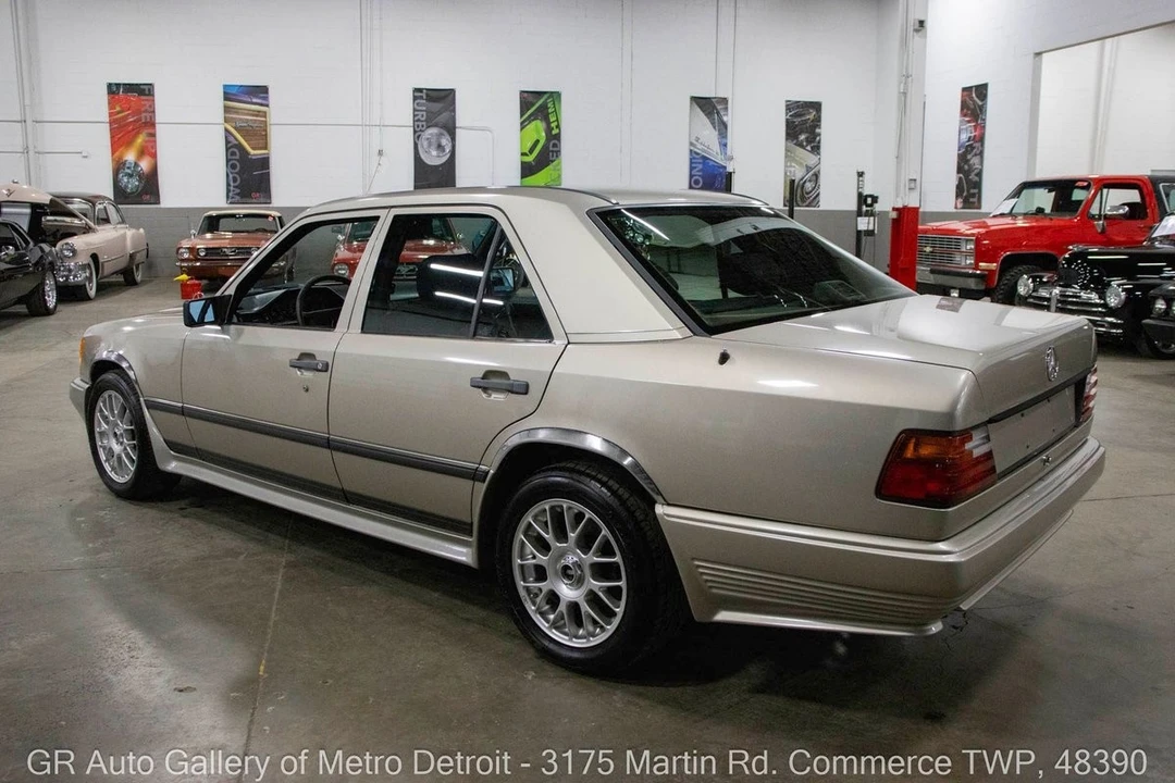 2001 Mercedes-Benz W210 E-Class - Image 4 of 12