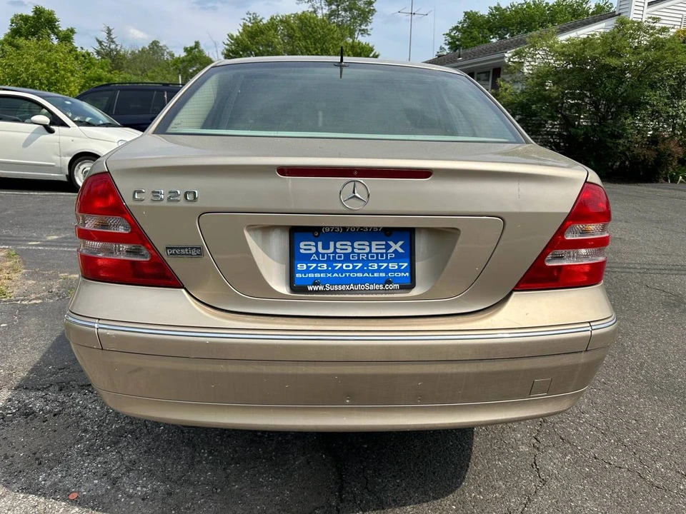 2001 Mercedes-Benz W203 C-Class - Image 5 of 24