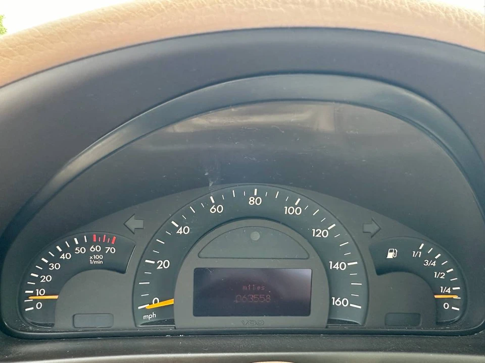 2001 Mercedes-Benz W203 C-Class - Image 19 of 24