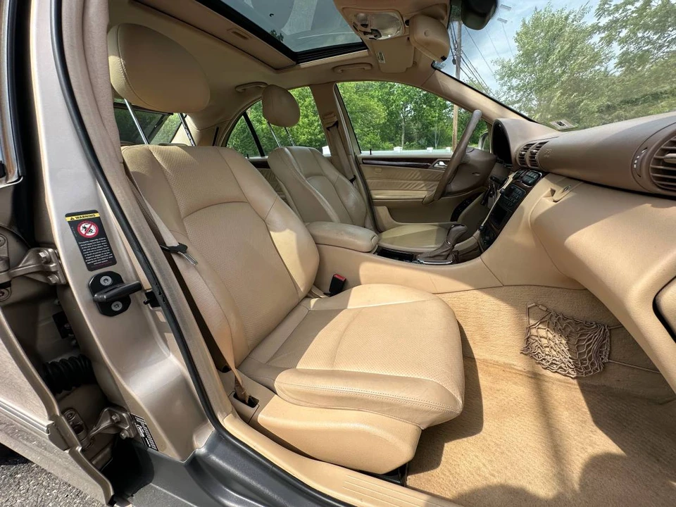 2001 Mercedes-Benz W203 C-Class - Image 14 of 24