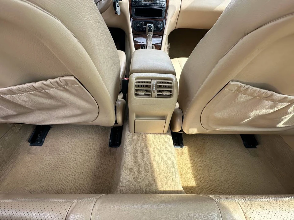 2001 Mercedes-Benz W203 C-Class - Image 18 of 24