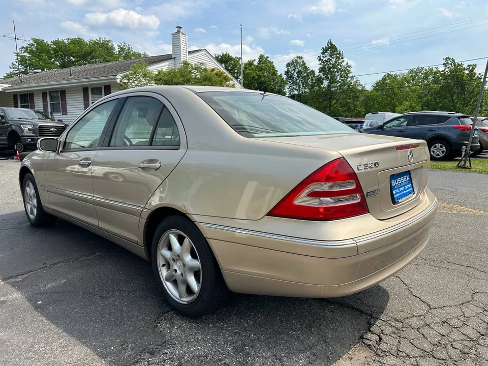 2001 Mercedes-Benz W203 C-Class - Image 6 of 24