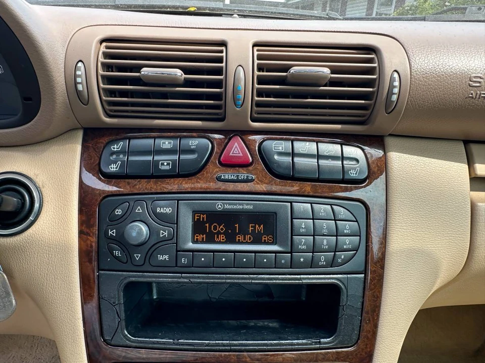 2001 Mercedes-Benz W203 C-Class - Image 20 of 24