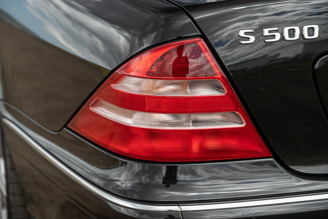 2001 Mercedes-Benz W220 S-Class - Image 25 of 31