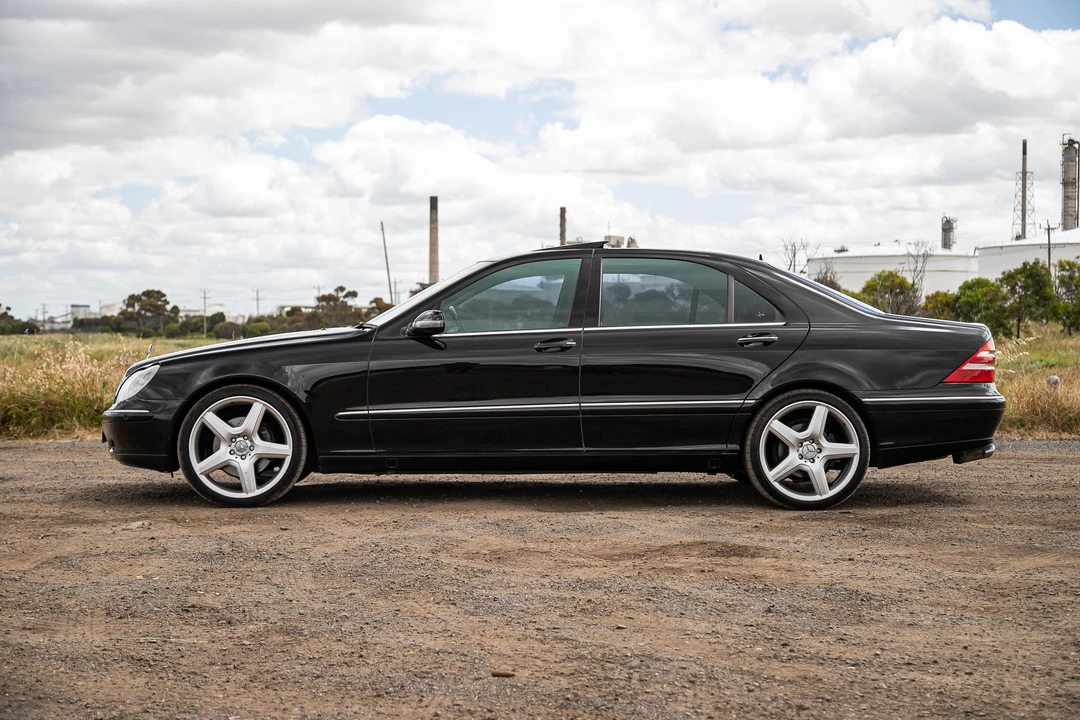2001 Mercedes-Benz W220 S-Class - Image 9 of 31