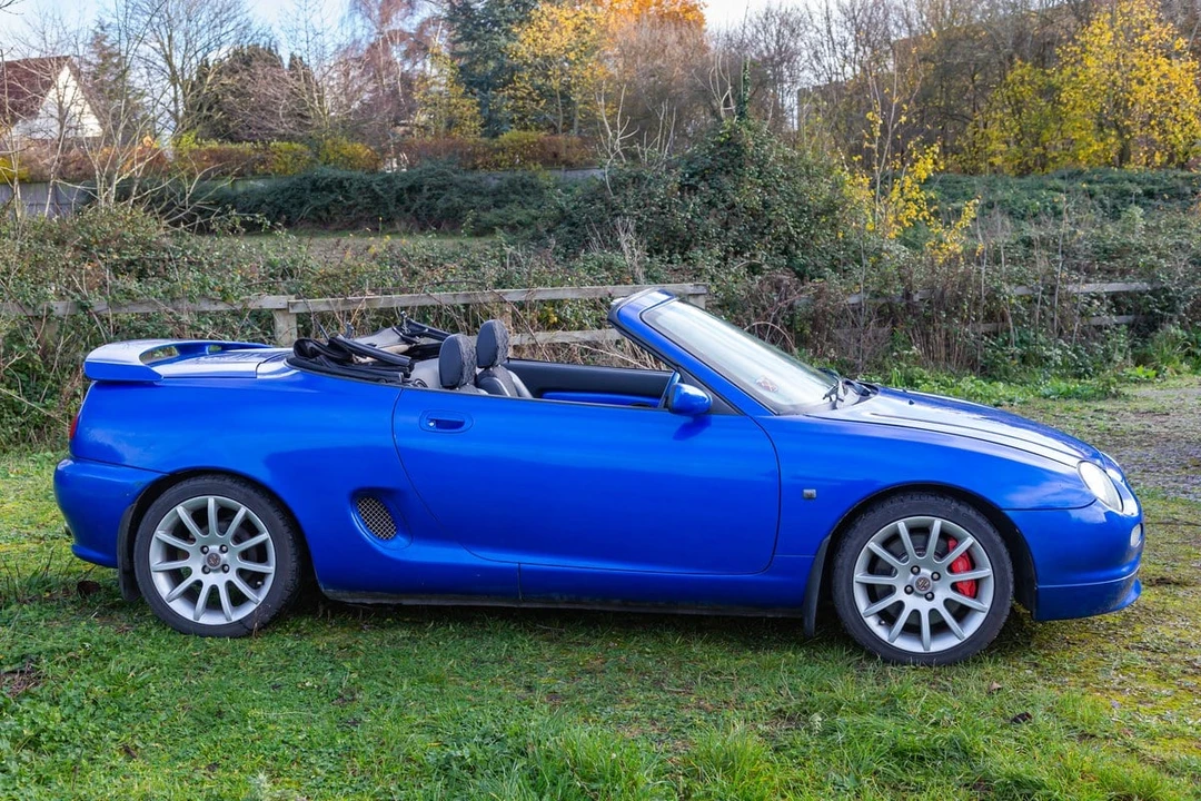 2001 MG F - Image 12 of 30