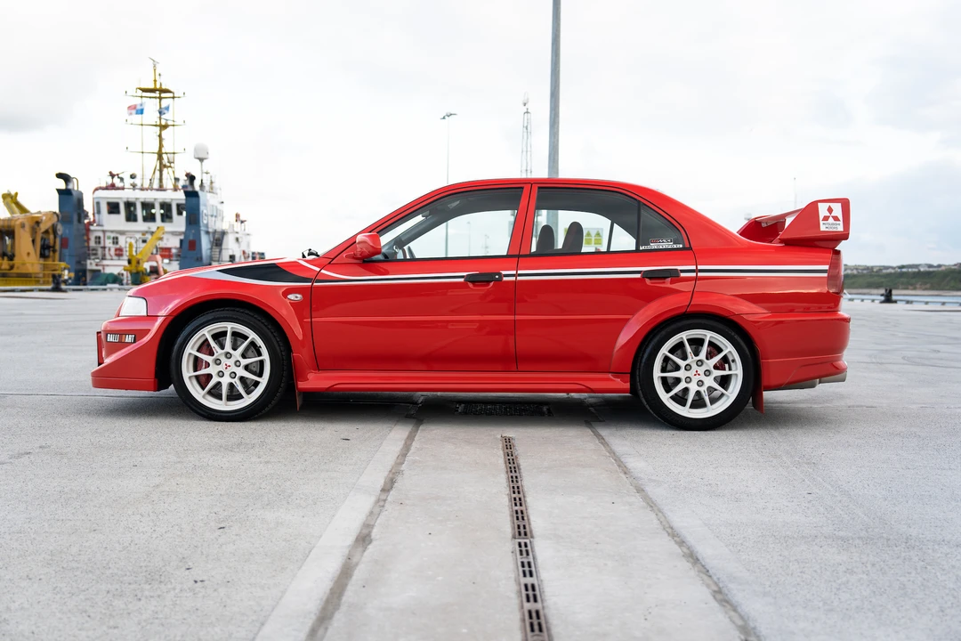 2001 Mitsubishi Lancer Evolution VI 6th Gen - Image 13 of 31