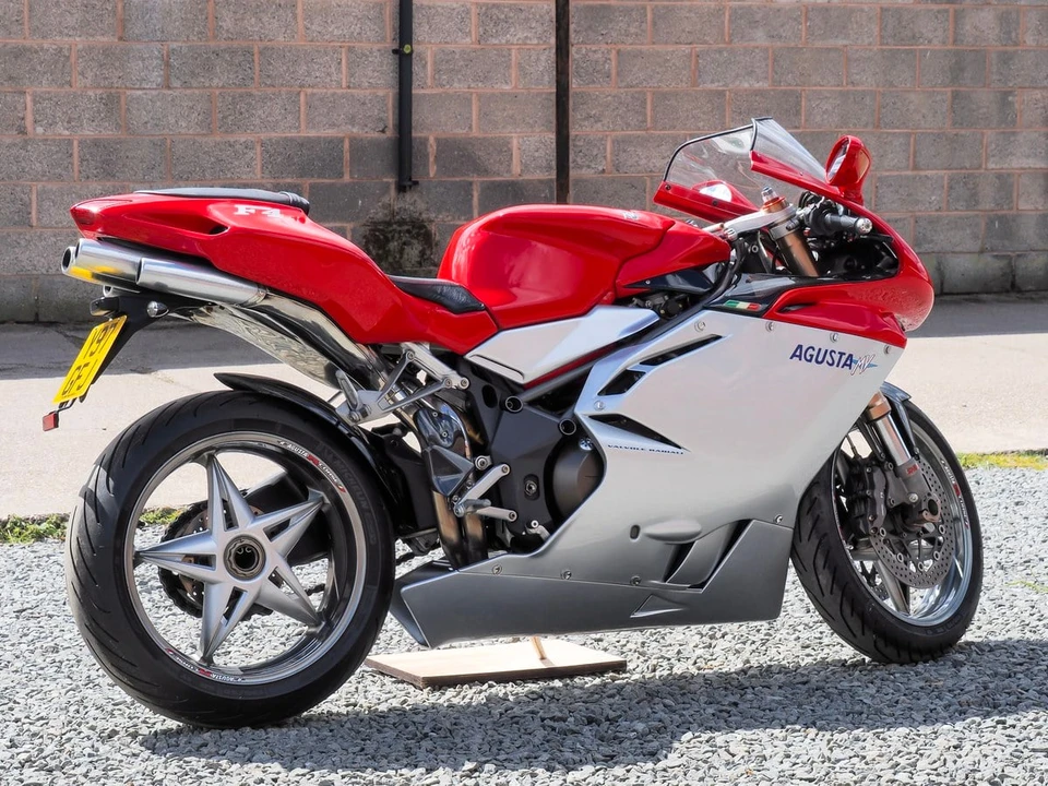 2001 MV Agusta - Image 14 of 30