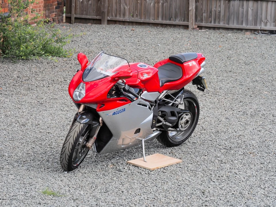 2001 MV Agusta - Image 20 of 30