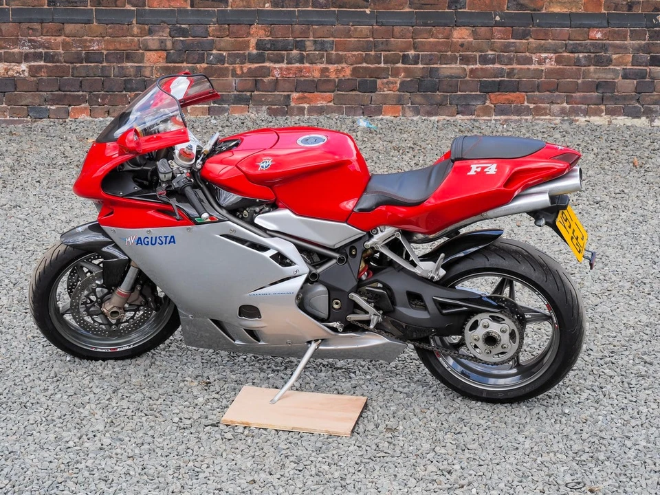 2001 MV Agusta - Image 24 of 30