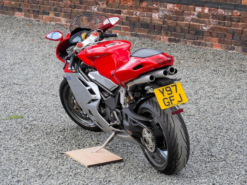 2001 MV Agusta - Image 27 of 30