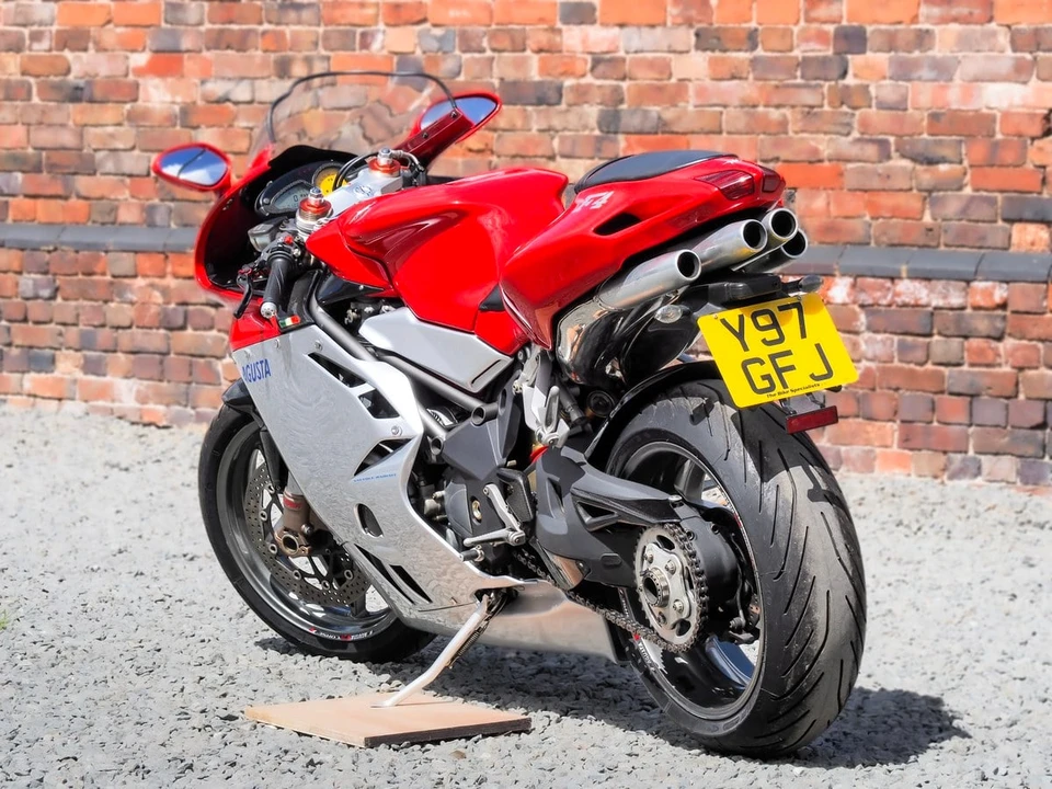 2001 MV Agusta - Image 10 of 30